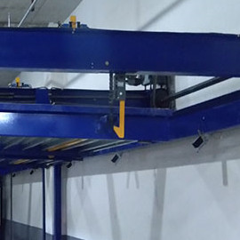 簡(jiǎn)易升降式立體車庫(kù)