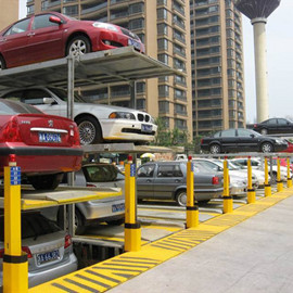 半地下車庫(kù)